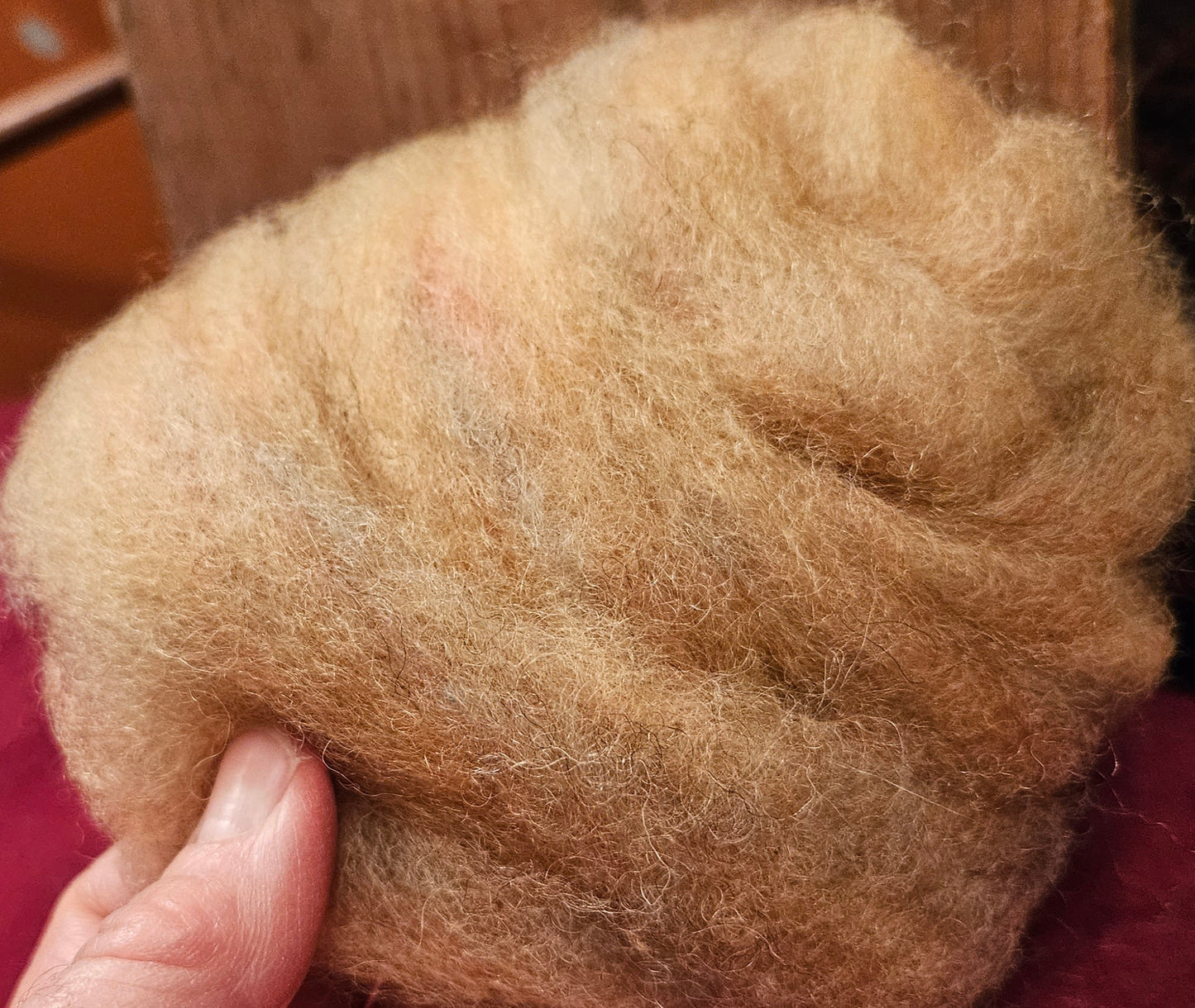 Roving RRM-4 100% Romney Marigold Swirl- .8 ounces