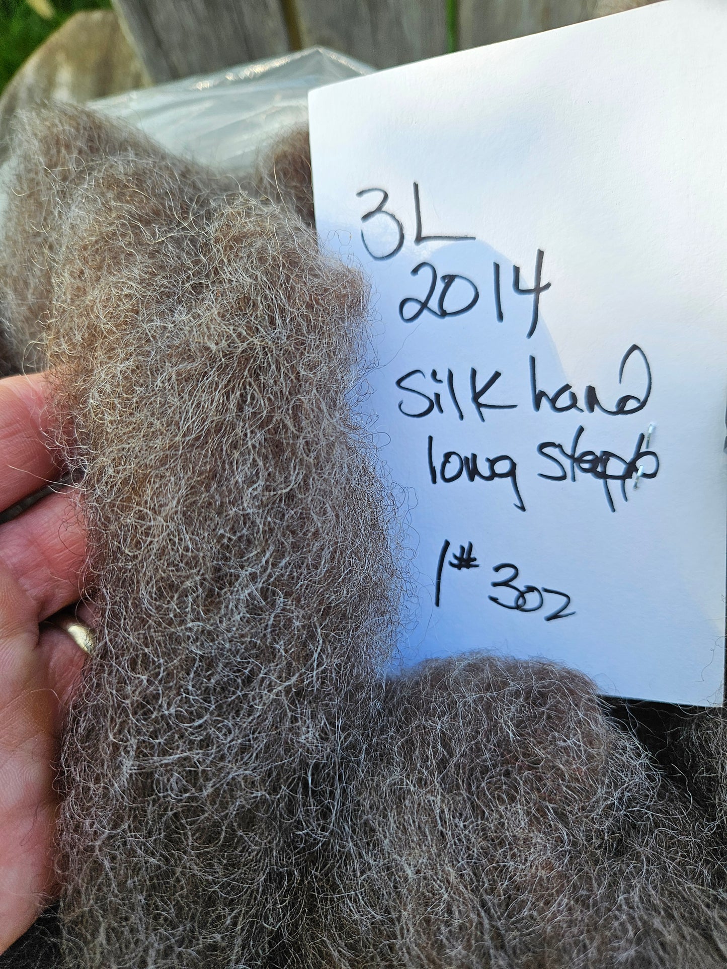 Roving Gray R2014-25 100% Romney - 8 ounce