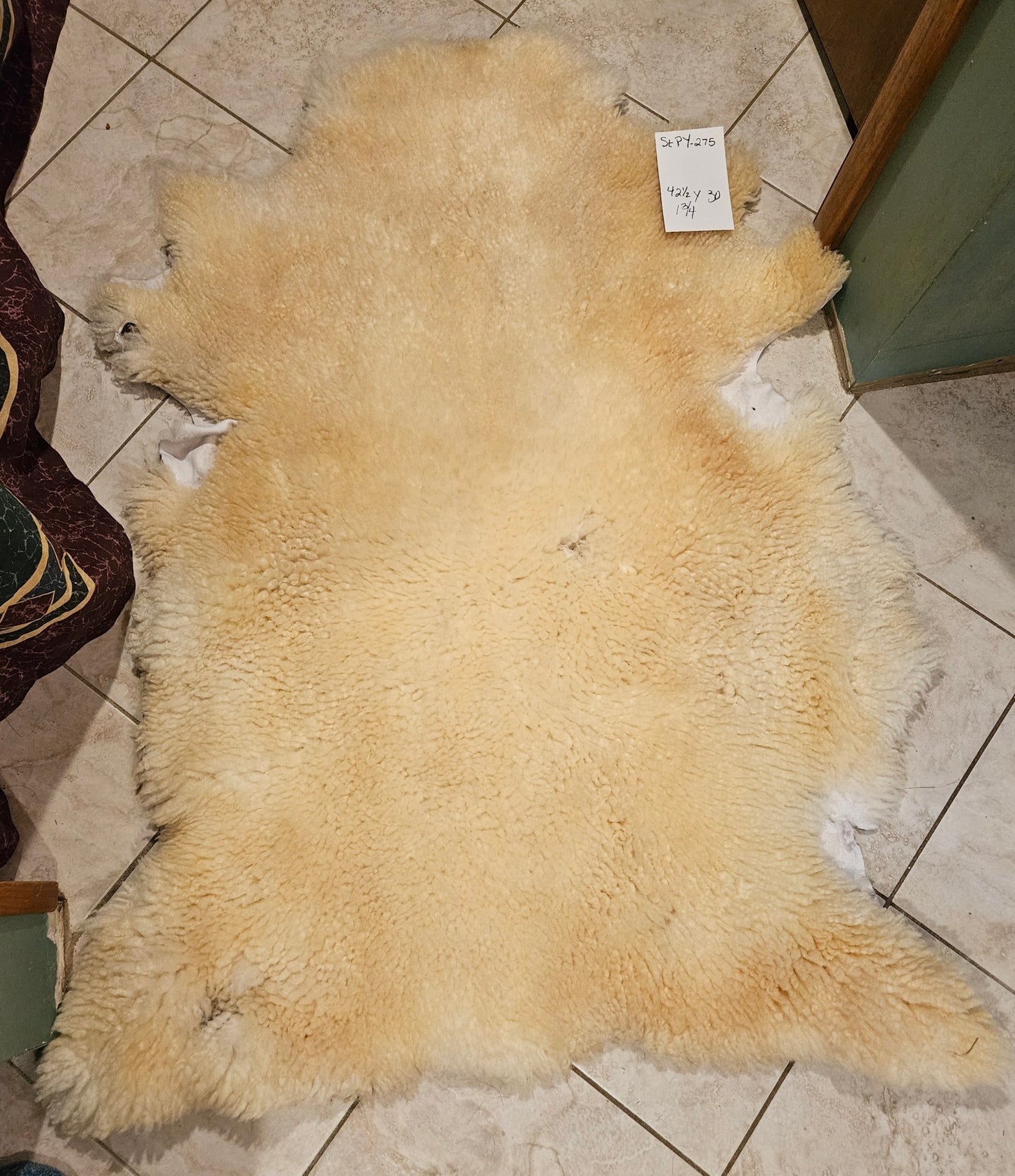 Sheepskin White Romney STpY-275 42.5 x 30
