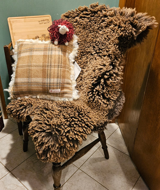 Sheepskin Sw3C-275 Dark Romney 37"x 23.5""