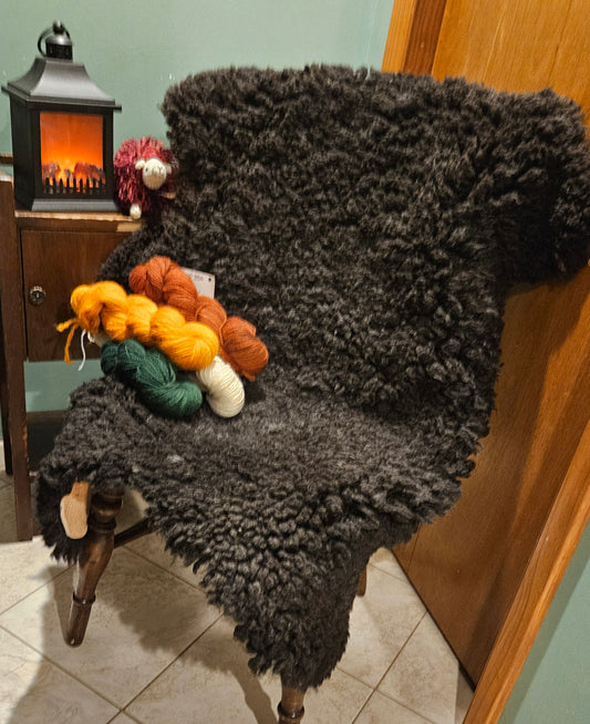 Sheepskin SW3G-350 Black Romney Sheepskin 40 x 28 1/2