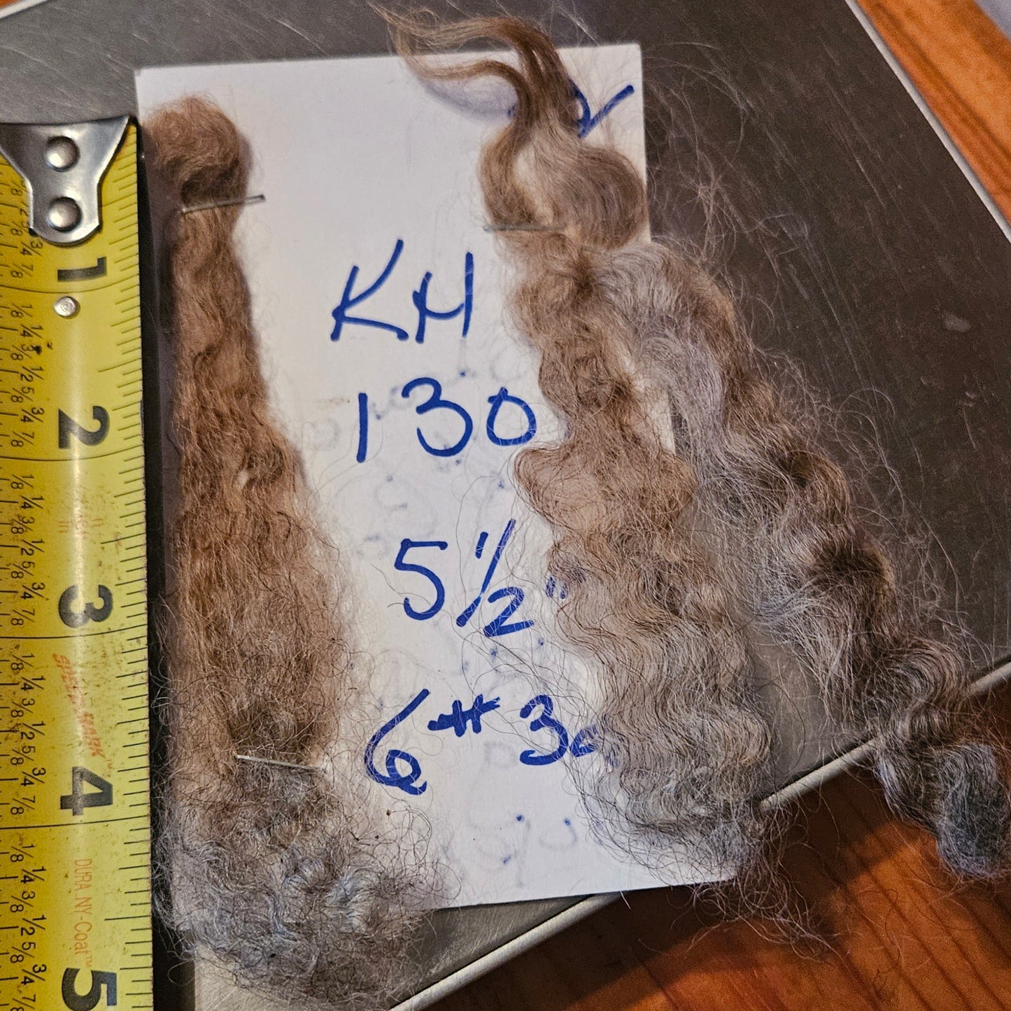 Romney Raw Fleece Silver Gray Ewe KH1307