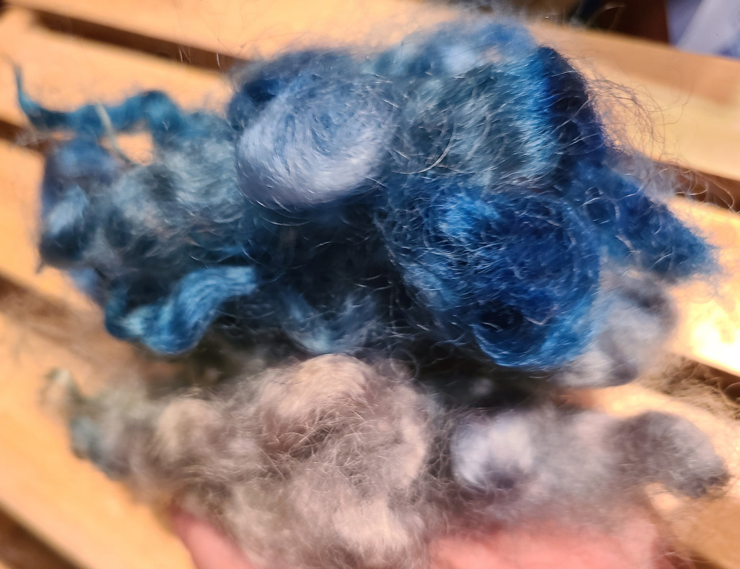 Locks LUS-24 Bottom of the Sea Dyed Romney- 4 ounces