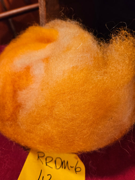 Roving RRMD-6 100% Romney Marigold/Dahlia Swirl -1.2 ounces