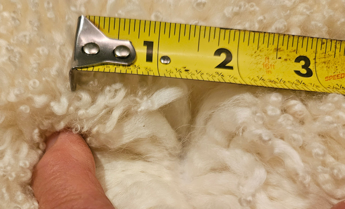 Sheepskin ST-225 White Romney 27" x 23"