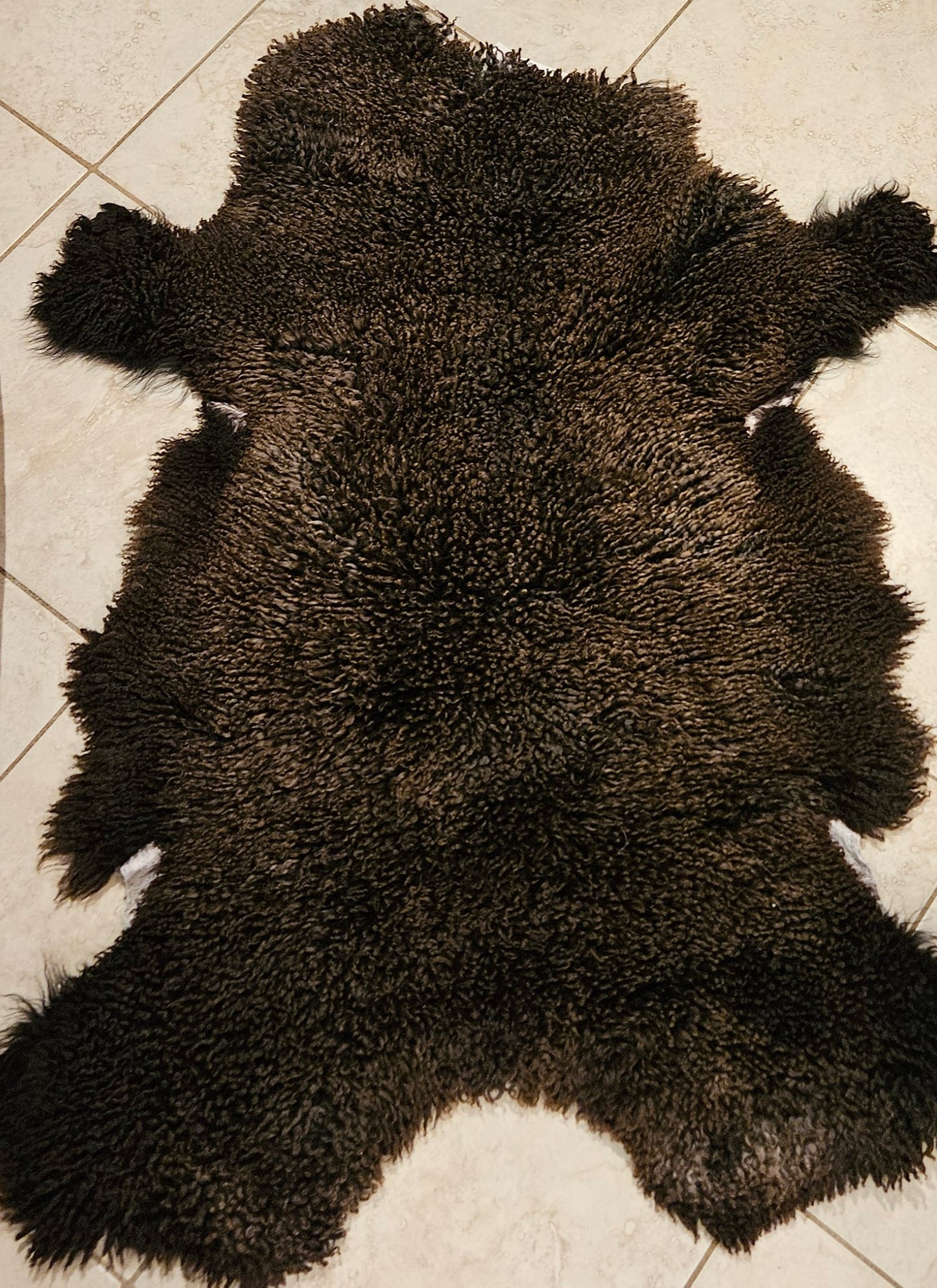 Sheepskin Dark Gray Soft Romney ST4-30033 x 24