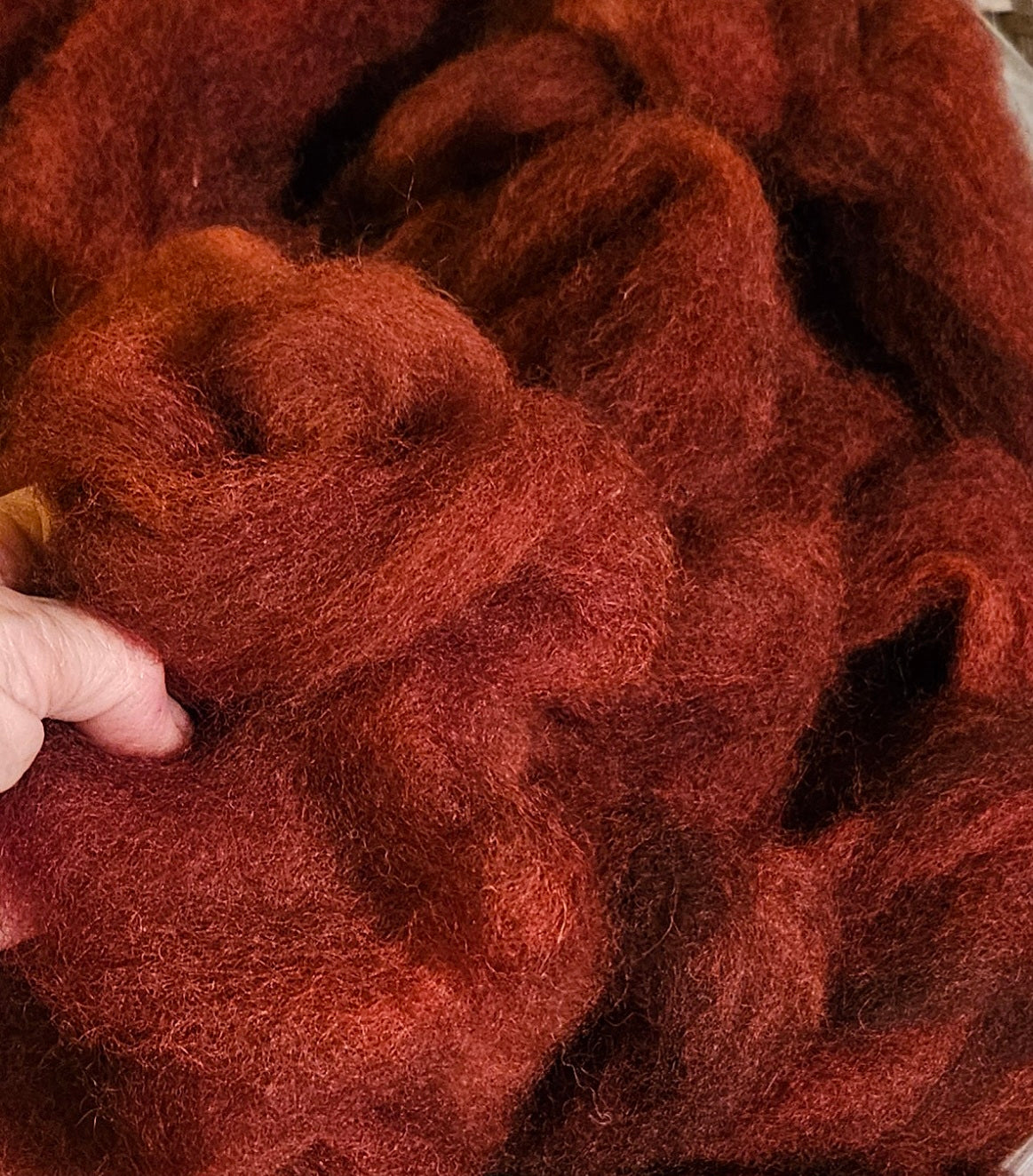 BRoving Antique Santa 100% Romney RRLicorice- 4 ounces