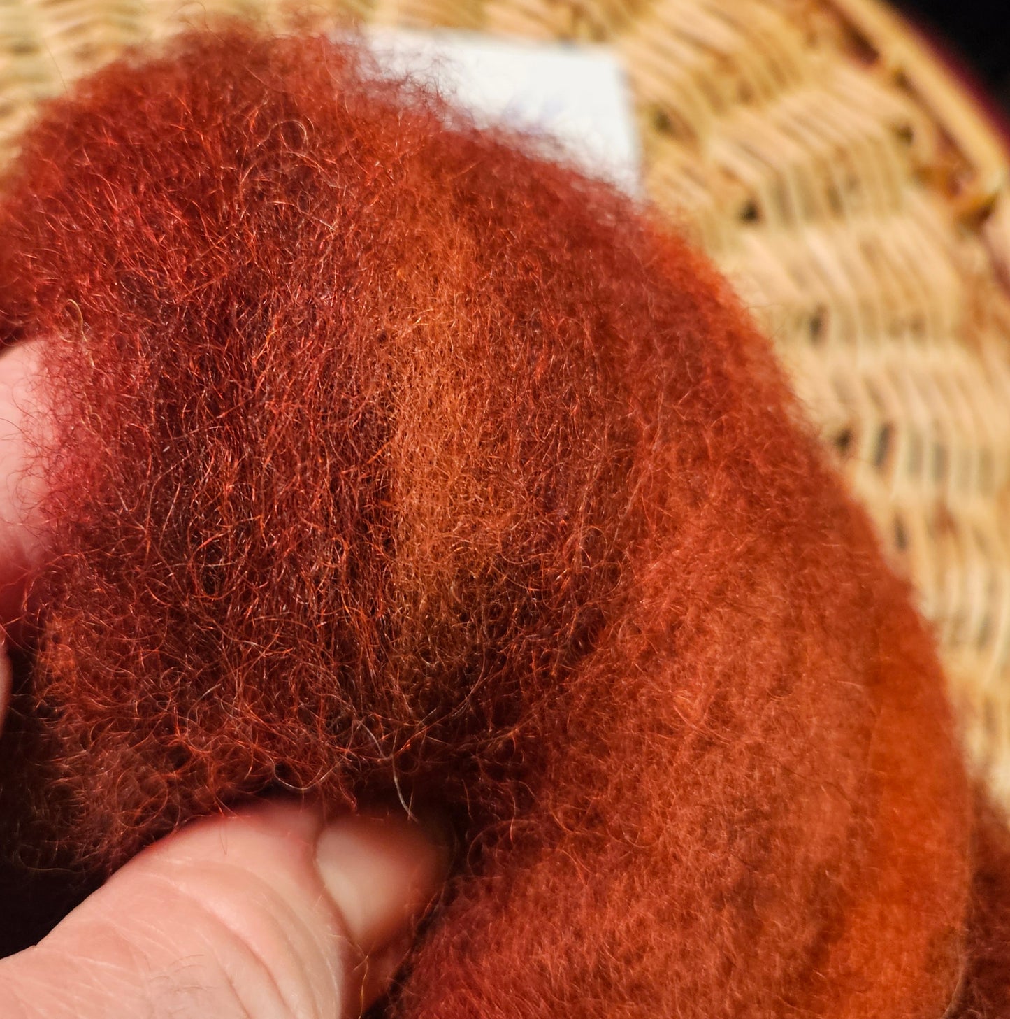 BRoving Rust Swirl 100% Romney RRES4- 0.6 ounces