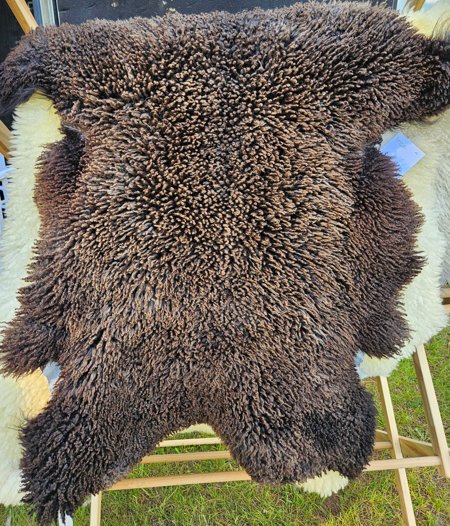 Sheepskin Silvwr Gray Romney STCB325 36 x 23