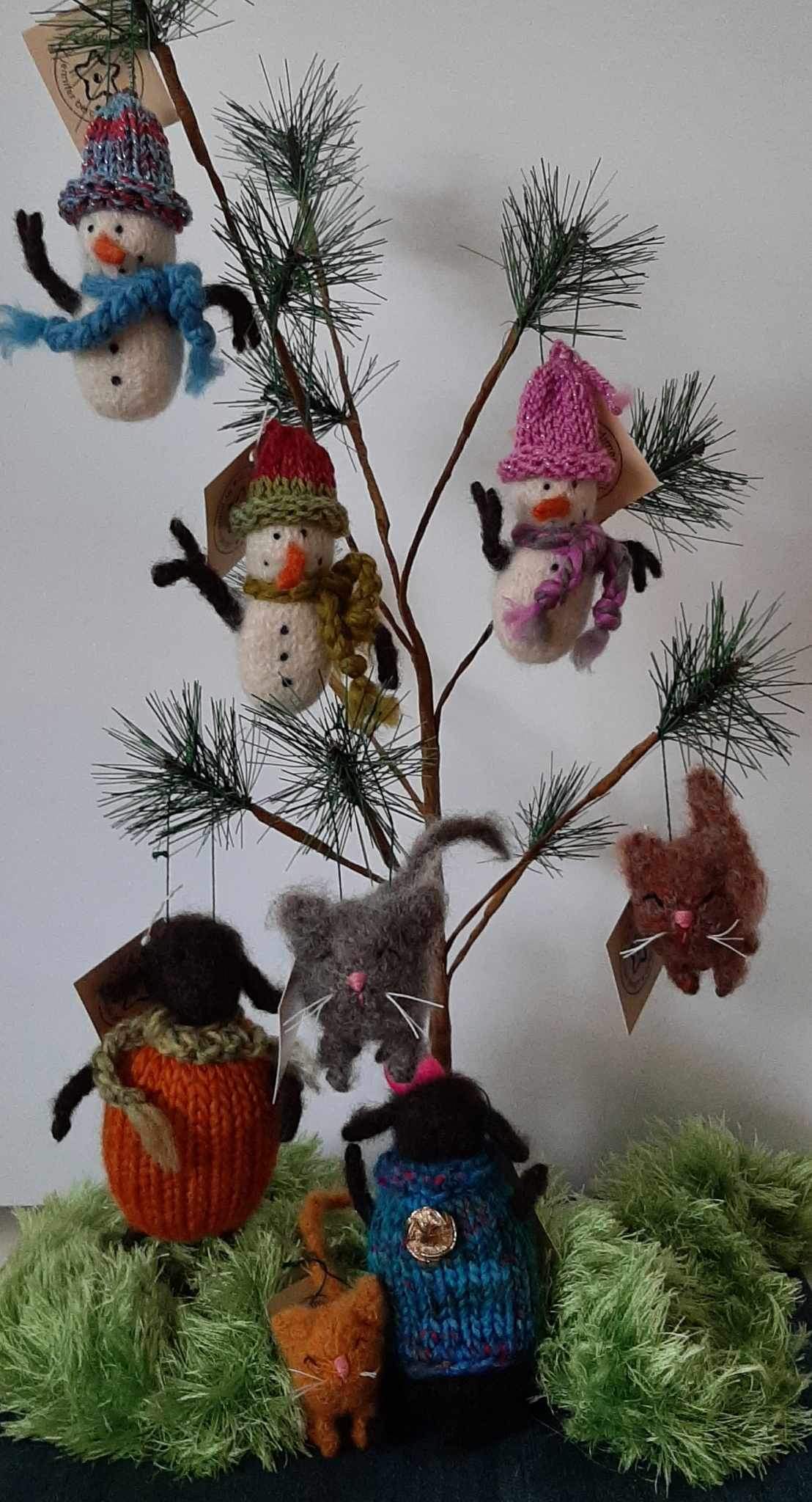 Gray Tabby cats on a Charlie Brown tree.  Felted Gray Tabby cat knitted with 3LS Romney Silver Gray yarn  at Woven Dimensions
