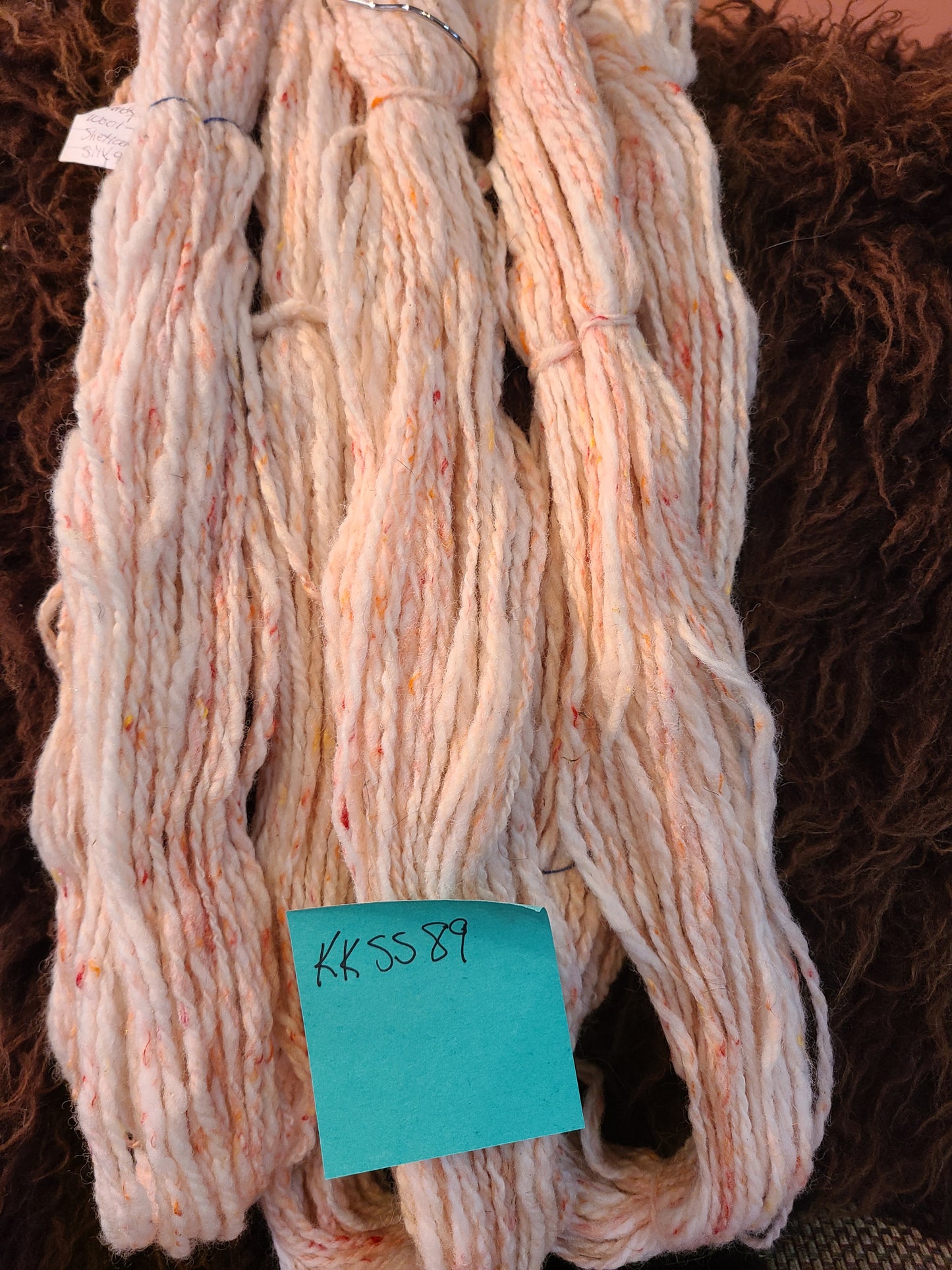 Yarn Handspun Knitters Knot- White/Pink  DK Weight KKSS89 2ply - 161yards & 8.9oz