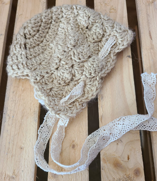 Bonnet Ivory Hand Crocheted - Infant 0-3 months